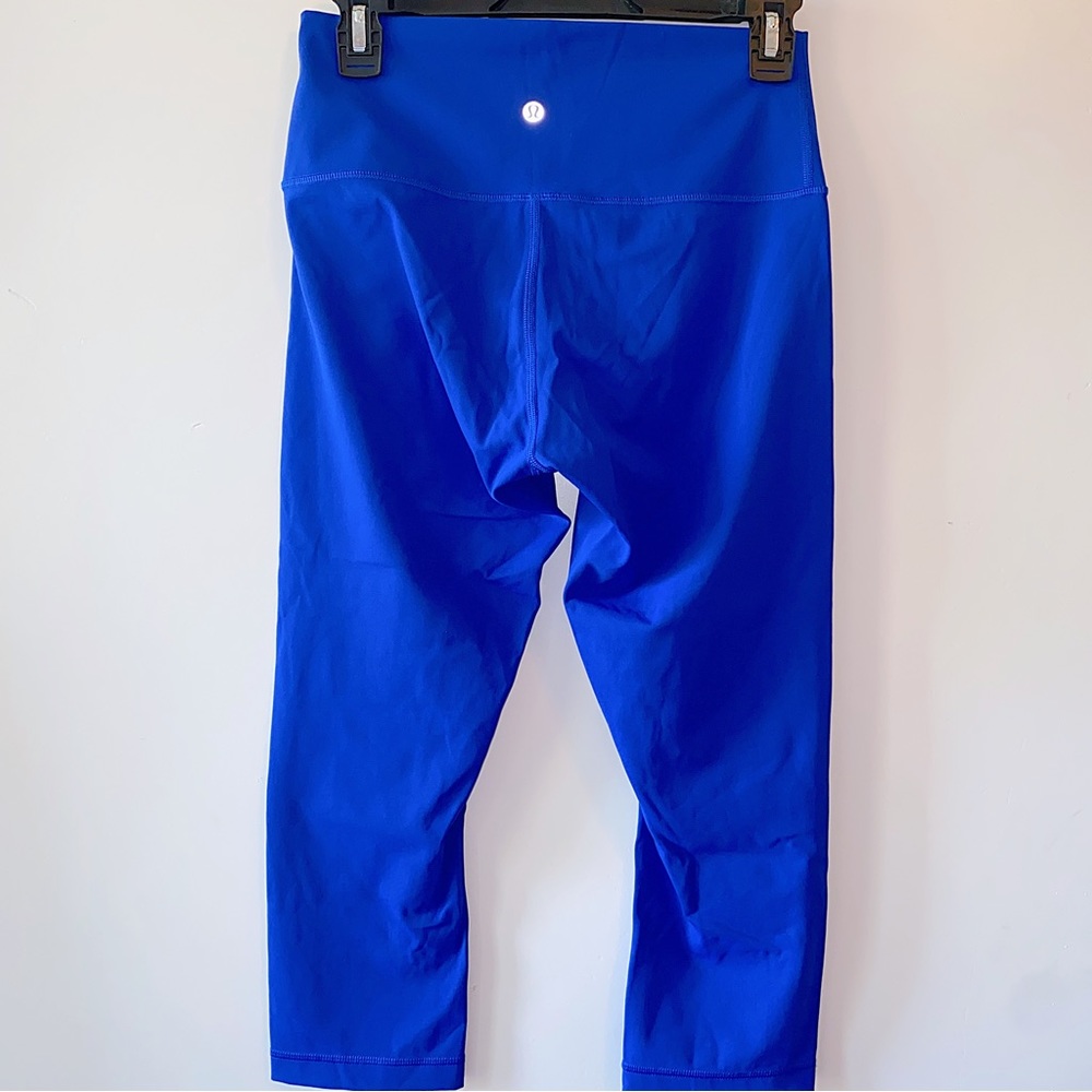 Lululemon Blue Crop Leggings - Picture 2 of 2